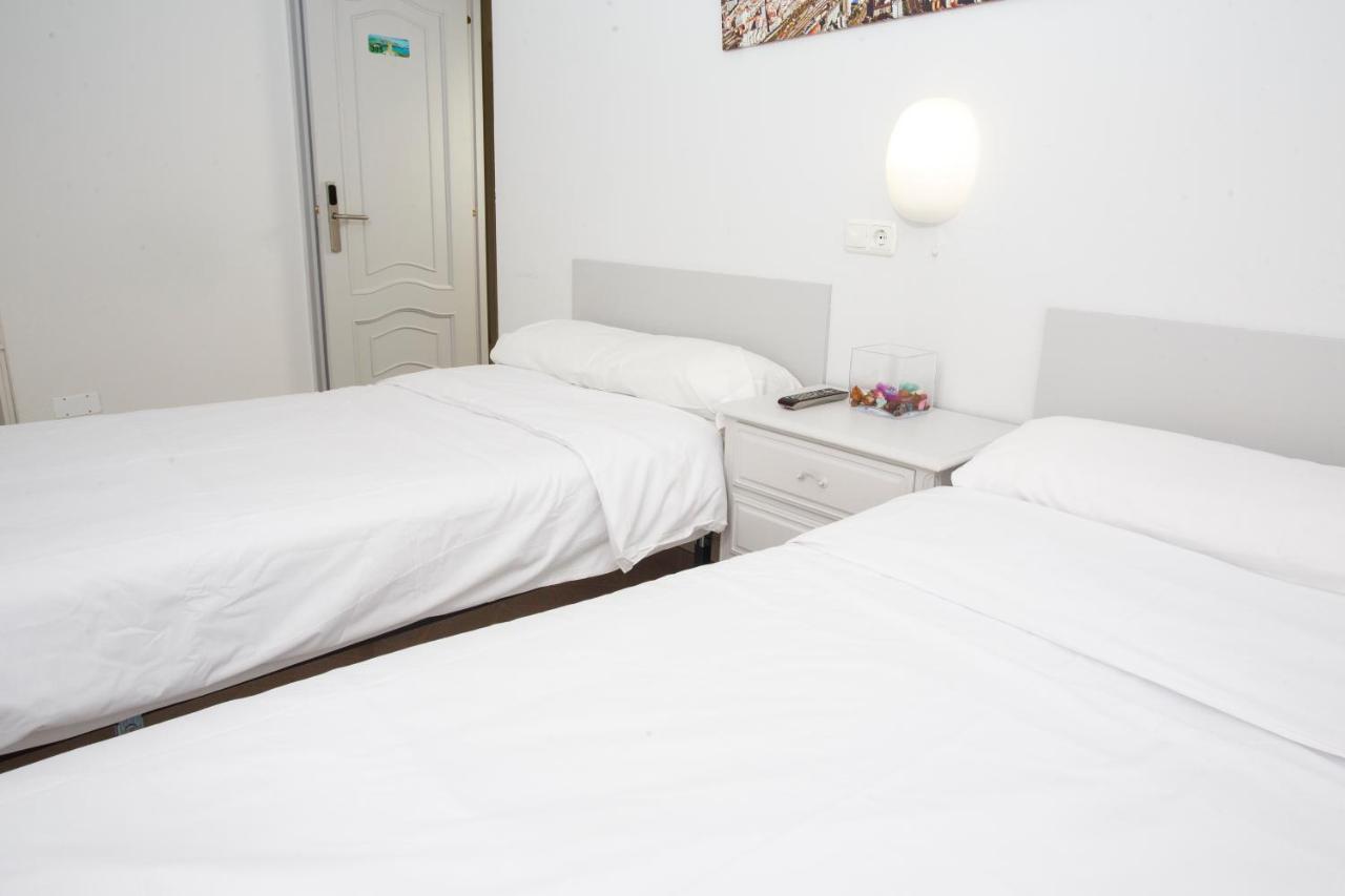 Hostal CostА-Корунья Екстер'єр фото